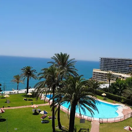 Torre De La Roca Actual Τορρεμολίνος