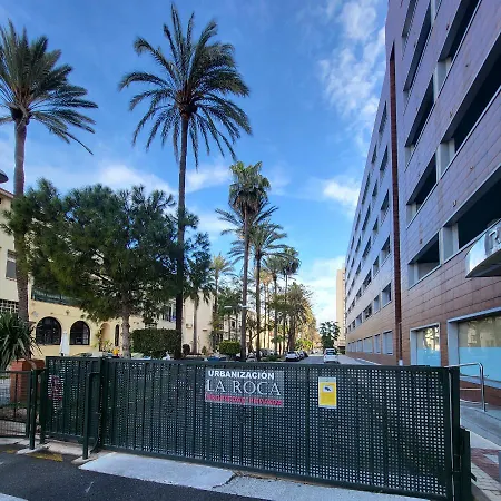 Torre De La Roca Actual Апартаменти *