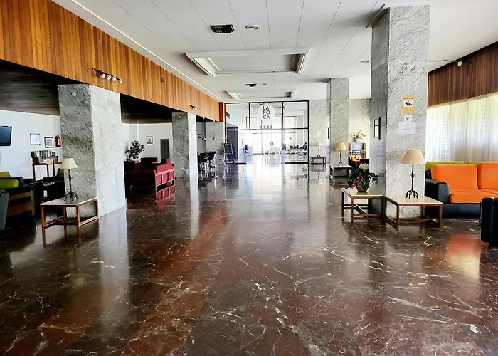 Torre De La Roca Actual توريمولينوس