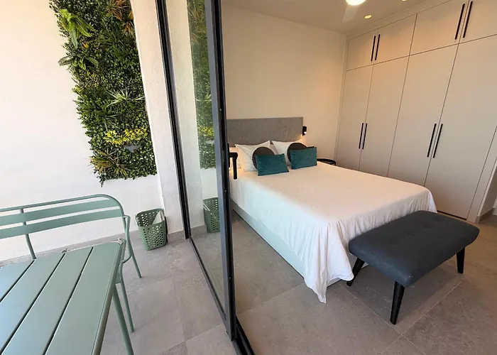 Torre De La Roca Actual Torremolinos